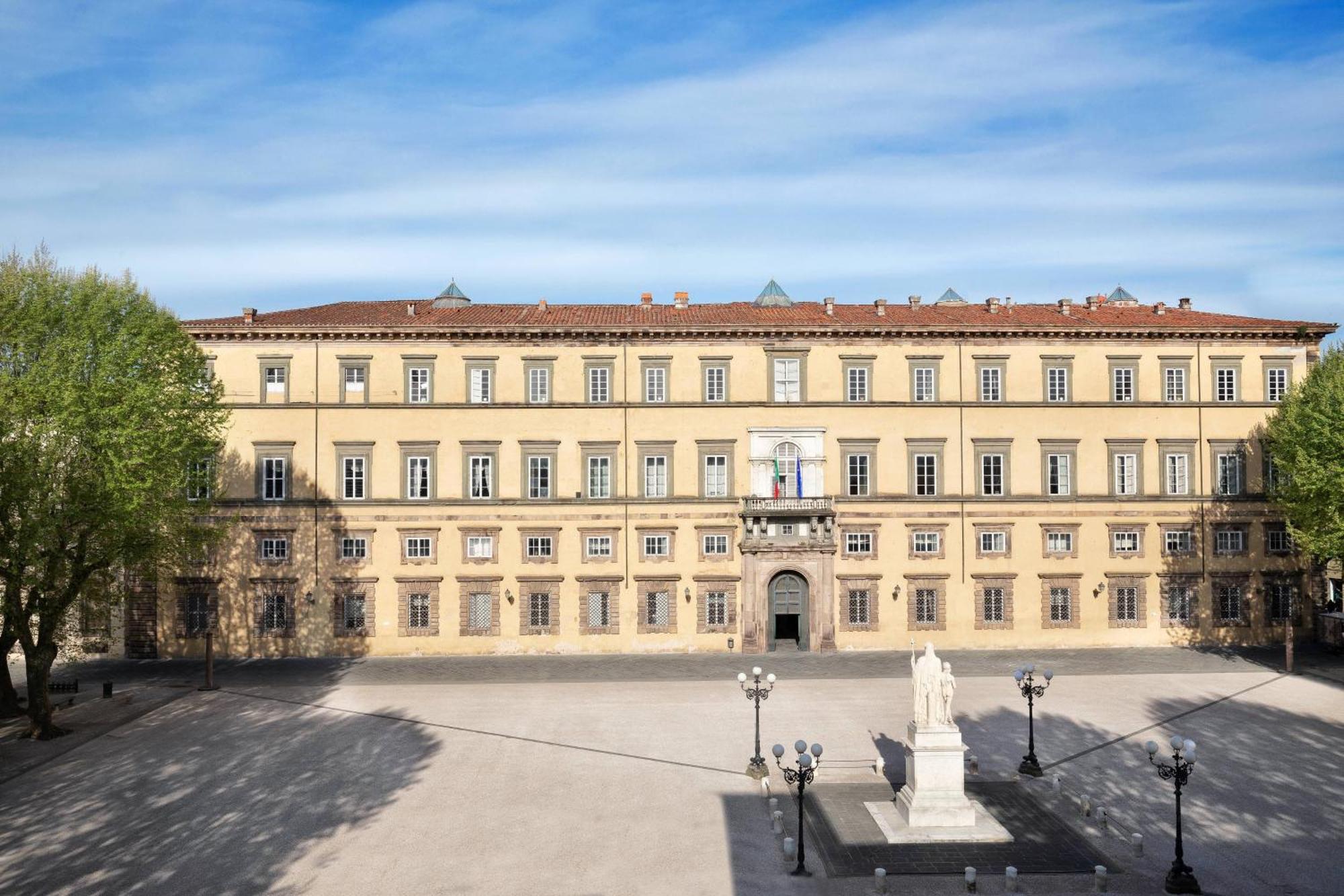 Grand Universe Lucca, Autograph Collection Exterior photo